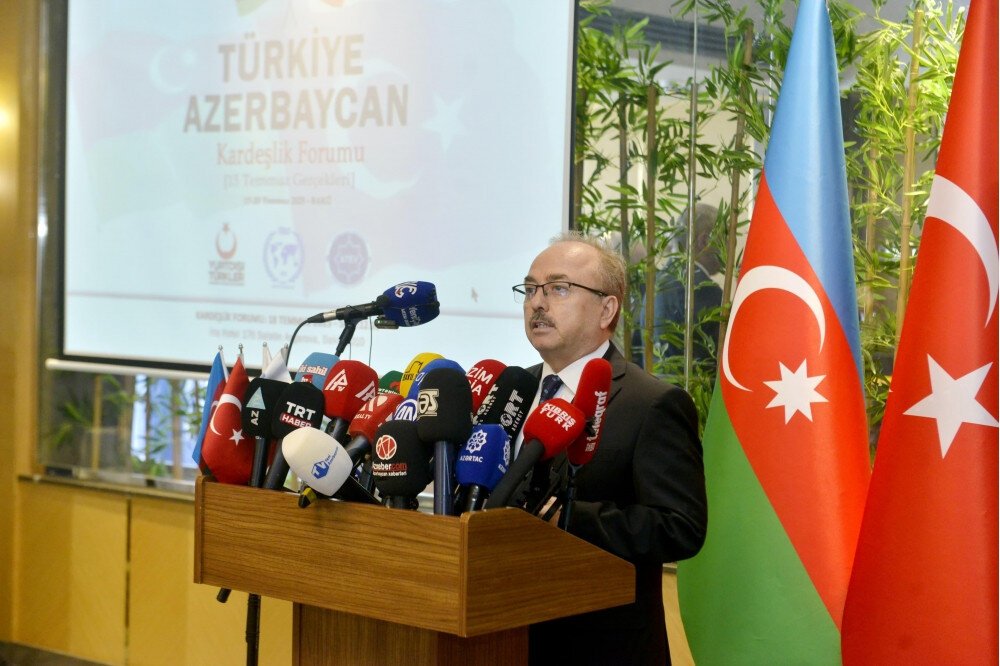 "Türkiye-Azerbaycan Kardeşlik Forumu" Bakü'de Düzenlendi